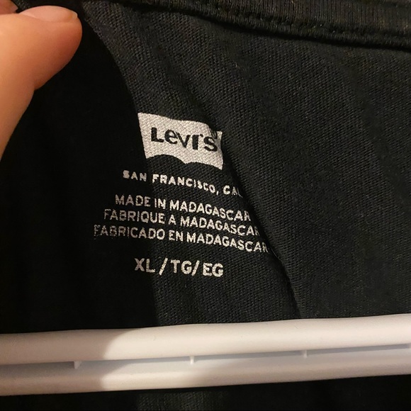 Levi’s Logo Shirt - Picture 3 of 4